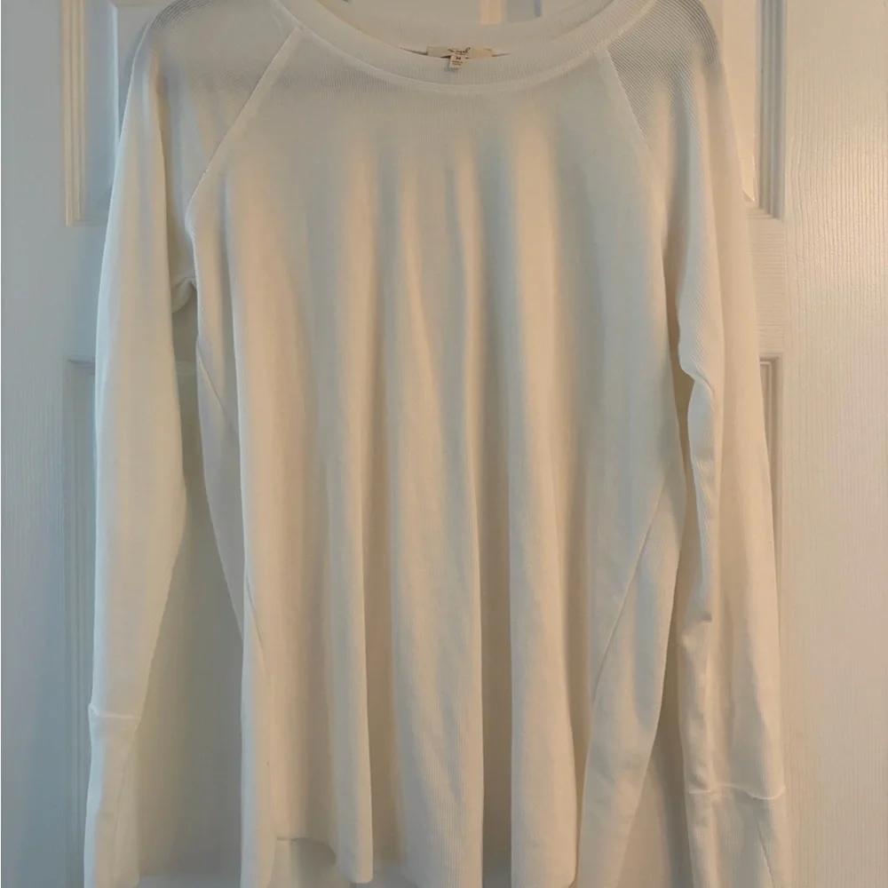 Easel white Long Sleeve Top - Picture 1 of 4